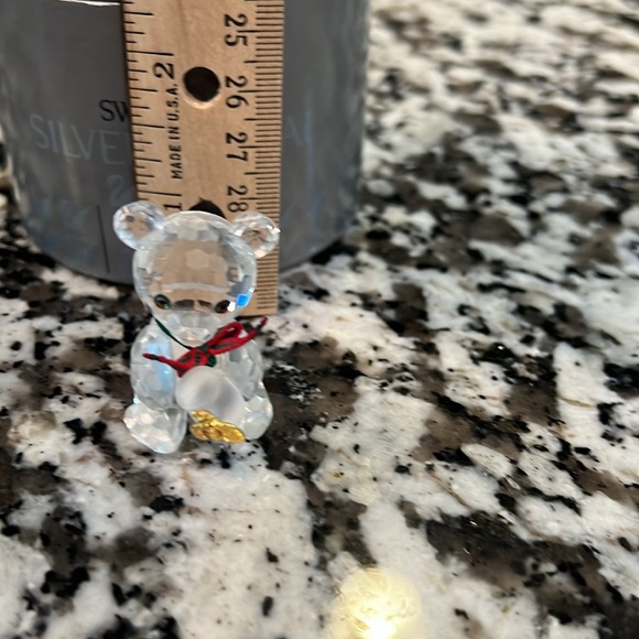 Swarovski Crystal Kris Bear with Honey Pot - Picture 8 of 9